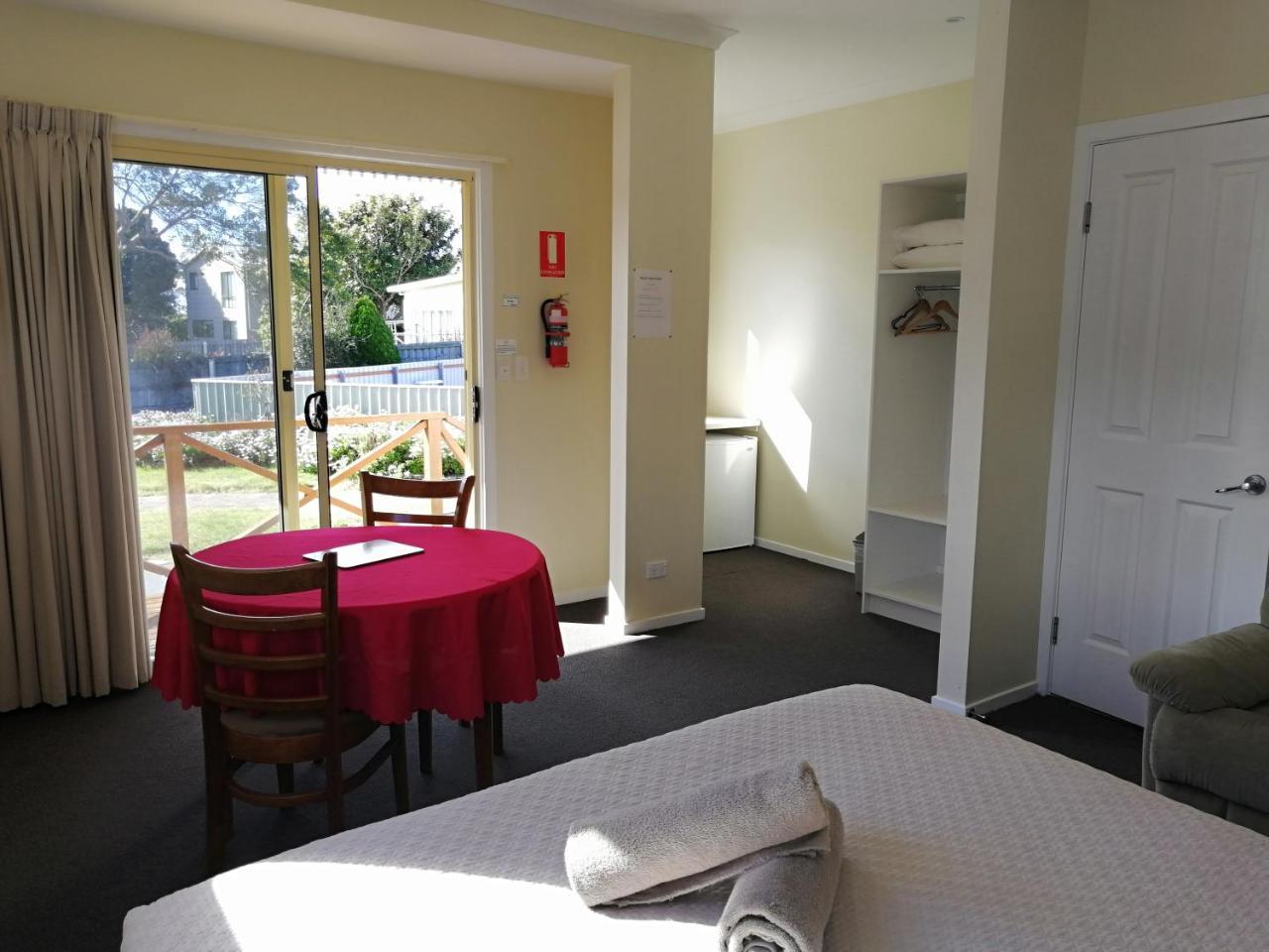 Wintersun Gardens Motel Bicheno Exterior foto
